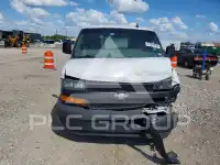 2018 Chevrolet Express photo