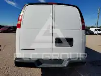 2018 Chevrolet Express фото