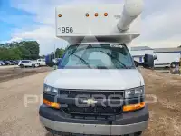 2018 Chevrolet Express photo