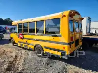 2018 Chevrolet Express фото