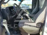 2018 Chevrolet Express photo