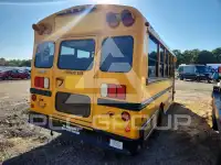2018 Chevrolet Express фото