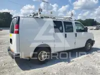 2018 Chevrolet Express фото
