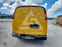 2018 Chevrolet Express фото