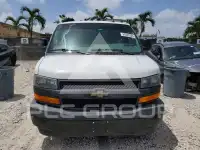 2018 Chevrolet Express photo