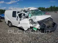 2018 Chevrolet Express фото