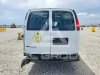 2018 Chevrolet Express фото