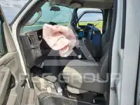 2018 Chevrolet Express фото