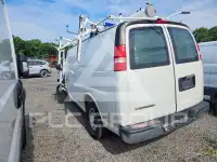2018 Chevrolet Express фото
