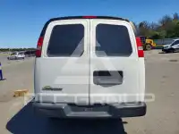 2018 Chevrolet Express photo