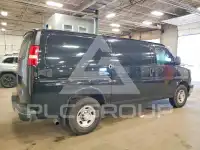 2018 Chevrolet Express photo