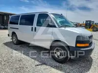 2018 Chevrolet Express фото