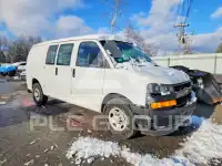 2018 Chevrolet Express фото