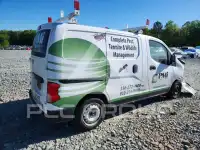 2018 Chevrolet Express photo