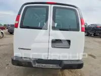 2018 Chevrolet Express photo