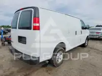 2018 Chevrolet Express photo
