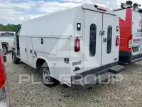 2018 Chevrolet Express фото