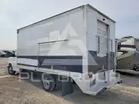 2018 Chevrolet Express фото