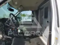 2018 Chevrolet Express фото