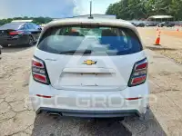 2018 Chevrolet Sonic photo