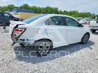2018 Chevrolet Sonic photo