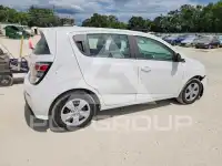2018 Chevrolet Sonic фото