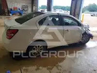 2018 Chevrolet Sonic фото
