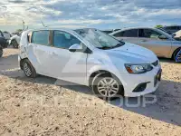 2018 Chevrolet Sonic фото