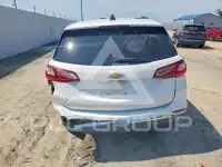 2018 Chevrolet Equinox photo