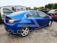 2018 Chevrolet Volt фото