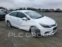 2018 Chevrolet Cruze photo