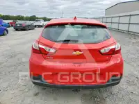 2018 Chevrolet Cruze photo