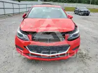 2018 Chevrolet Cruze photo