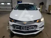 2018 Chevrolet Cruze photo
