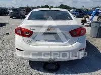 2018 Chevrolet Cruze photo