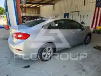 2018 Chevrolet Cruze фото