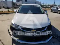 2018 Chevrolet Cruze photo