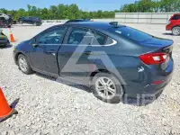 2018 Chevrolet Cruze photo