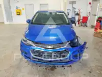 2018 Chevrolet Cruze photo