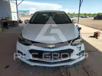 2018 Chevrolet Cruze photo