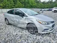 2018 Chevrolet Cruze photo