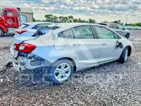 2018 Chevrolet Cruze фото