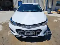 2018 Chevrolet Cruze photo