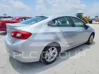 2018 Chevrolet Cruze фото