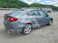 2018 Chevrolet Cruze photo