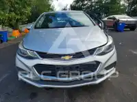 2018 Chevrolet Cruze photo