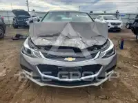 2018 Chevrolet Cruze photo
