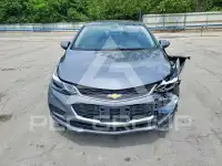 2018 Chevrolet Cruze photo