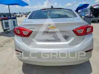 2018 Chevrolet Cruze фото