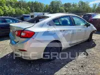 2018 Chevrolet Cruze photo